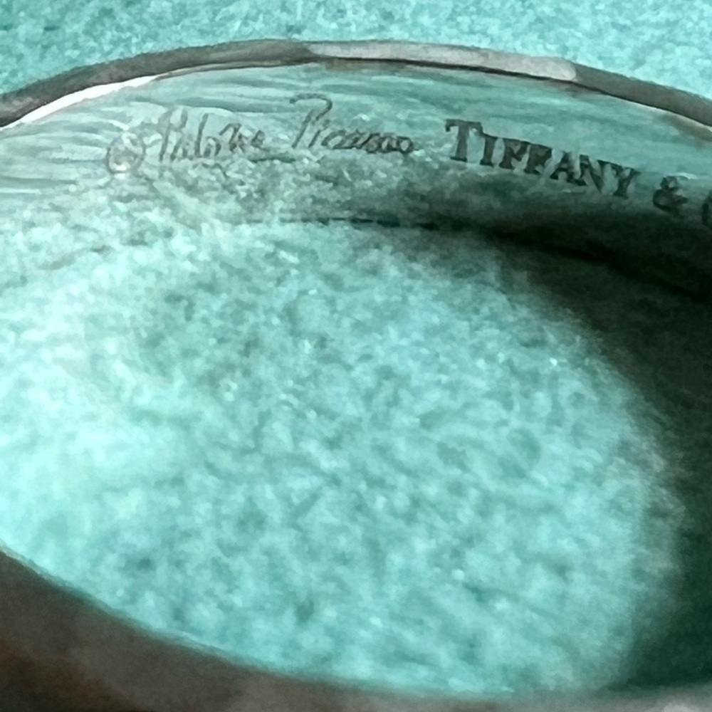 🌸🌸 Authentic Tiffany & Co. Picasso Hammered Ring with Diamond - Picture 9 of 9